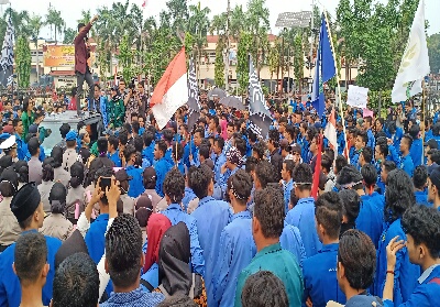 Ribuan Mahasiswa Tuntut Penuntasan Kasus Hukum Karhutla Libatkan KorporasiÂ Â 