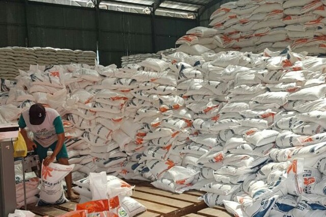 Antisipasi Kenaikan Harga, Bulog Riau Tambah Pasokan Beras