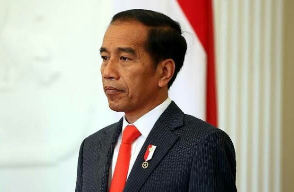 Jokowi Resmi Dilantik, Sebut Tidak Akan Beri Ampun bagi Menteri yang Tak Serius 