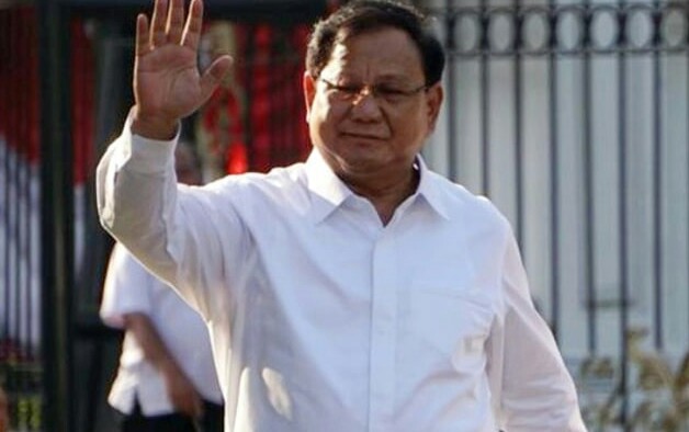 Kenakan Kemeja Putih, Prabowo Sambangi Istana, Siap Jadi Menteri?