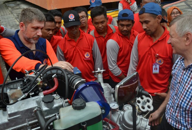 Dipusatkan di Rimbo Panjang, Instruktur Pelatihan Alat Pemadaman Karhutla Langsung dari Rusia