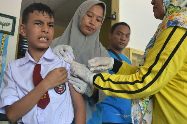 27 Anak Imigran Bersekolah di SD Pekanbaru Dapat Imunisasi MR