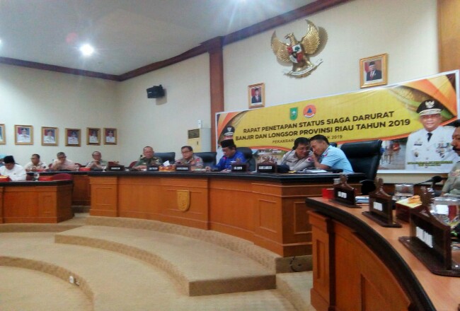 Riau Tetapkan Status Siaga Darurat Banjir dan LongsorÂ 