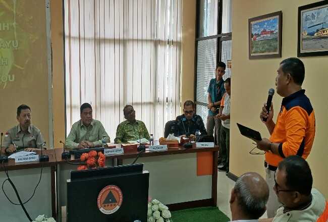 BPBD dan Dinsos se Riau Keluhkan Regulasi dan Hal Teknis pada Anggota DPR RI