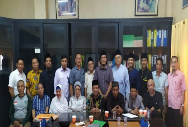 Wujudkan Visi Misi Riau, FKPMR Soroti Maraknya RM BPK dan Warung Tuak