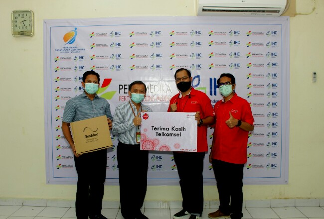Telkomsel Serahkan Bantuan Ventilator Kepada Rumah Sakit Pertamina Dumai