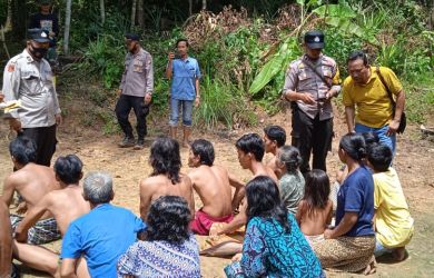Geger Aliran Sesat Hakekok, Pria dan Wanita Ritual Mandi Bersama Tanpa Busana 