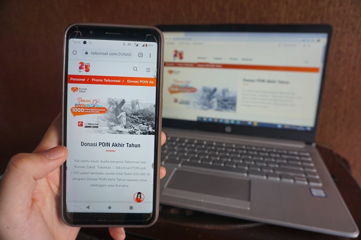 Telkomsel Ajak Pelanggan Donasi 1.000 Paket Sembako Bagi Dhuafa
