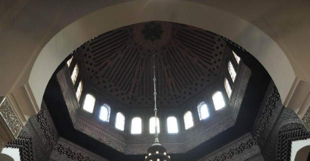 Masjid Agung di Prancis Diteror dengan Kepala Babi
