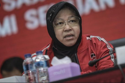Gebrakan Risma: Siasati Bansos Via Transfer, Tak Lagi Tunai