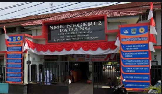 Respons Mendikbud, DPR, dan Komnas HAM soal Siswi Non-muslim Wajib Pakai Jilbab di Padang 