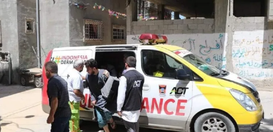 Viral Ambulans Berlogo Pemkot Padang Bantu Evakuasi Korban di Palestina