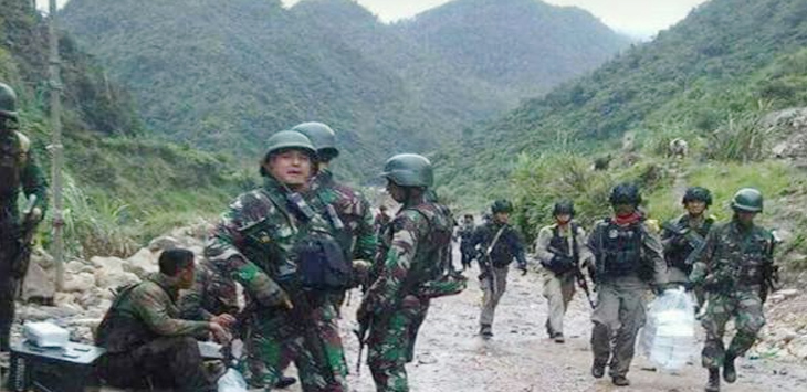 Pasukan TNI Diserang dengan Tembakan saat Proses Evakuasi Jenazah Pekerja Trans Papua