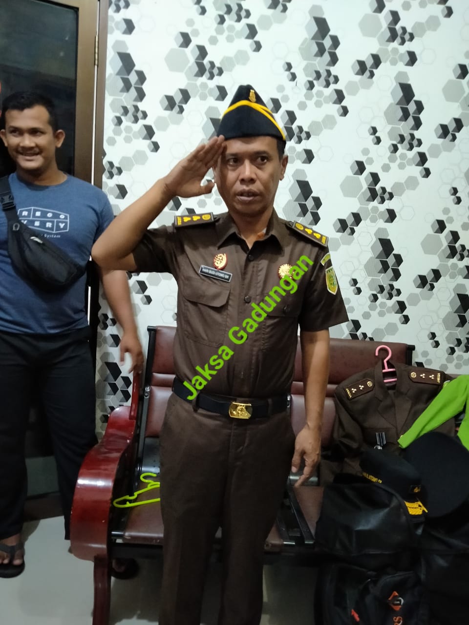 Tim Gabungan Kejari dan Polres Bengkalis Tangkap Jaksa Gadungan
