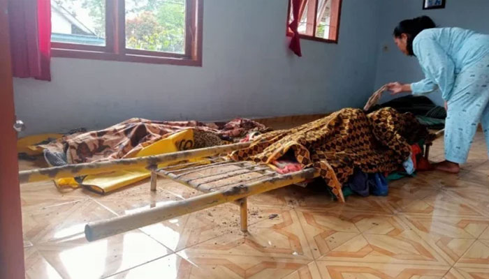 Ibu Tua dan Anaknya Tewas Berpelukan Saat Erupsi Semeru