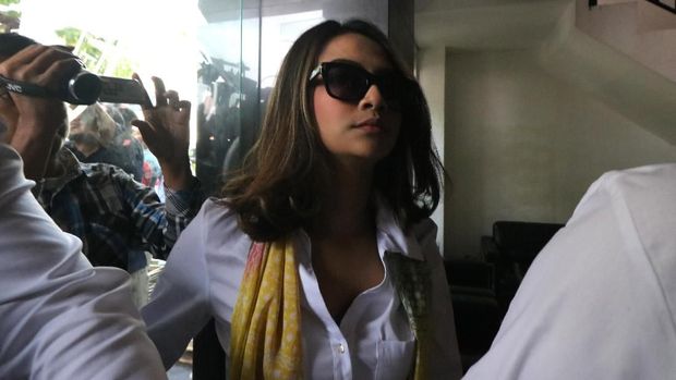 IPW Minta Vanessa Angel Dijadikan Whistleblower