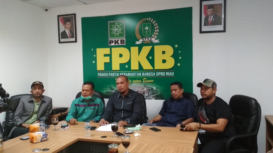 Antisipasi Covid-19 Fraksi PKB DPRD Riau akan Semprot Disinfektan di Fasos dan Fasum