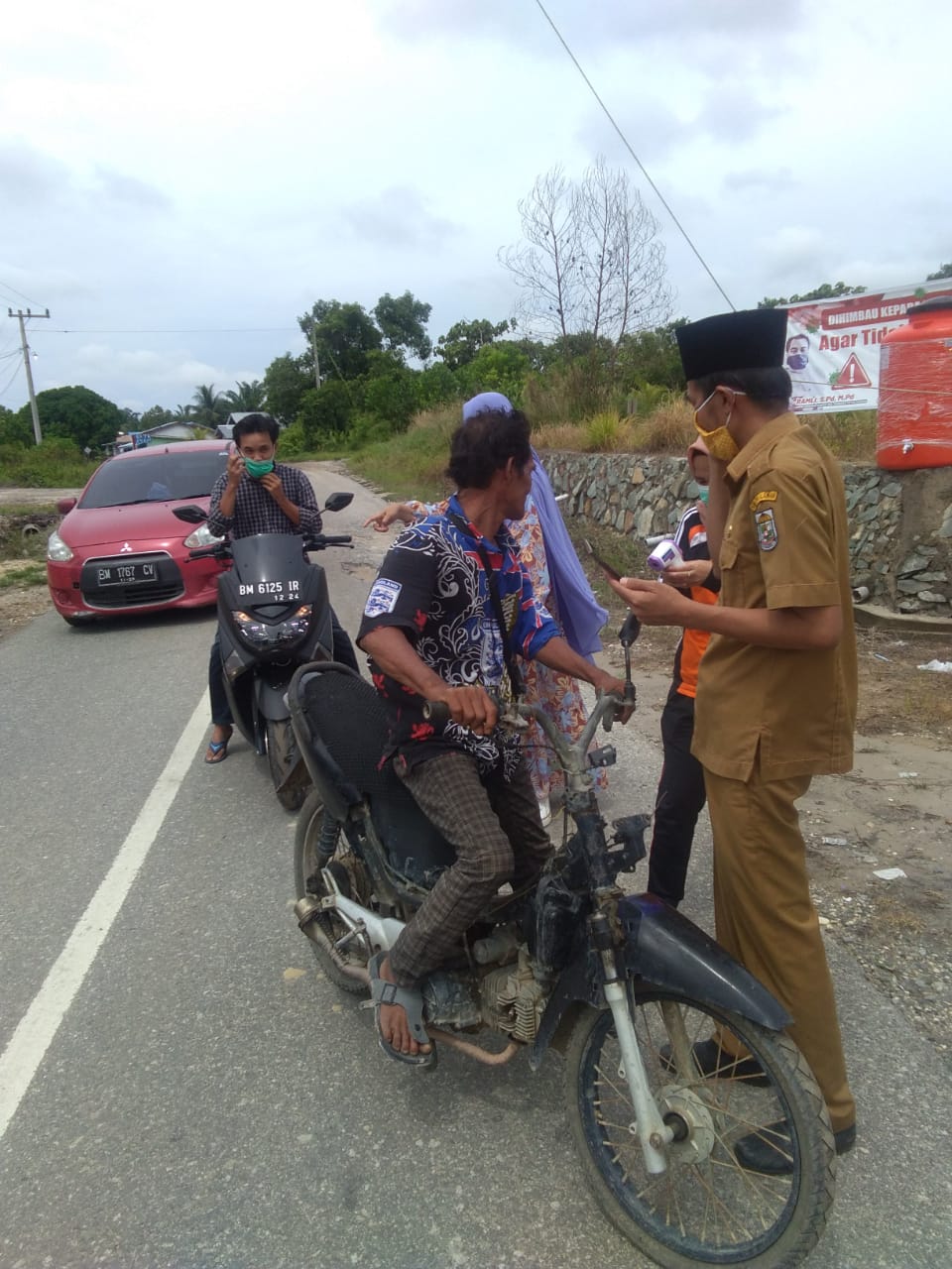 Kelurahan Rawang Empat PelalawanÂ Dirikan Posko Relawan 