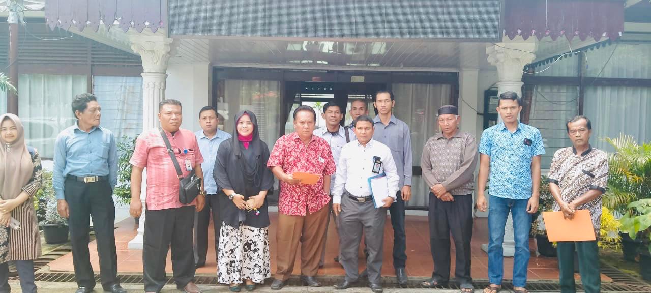 Pengabdian pada Masyarakat, Dosen Fakultas Hukum Ke Koperasi Ulayat Negeri Senama Nenek