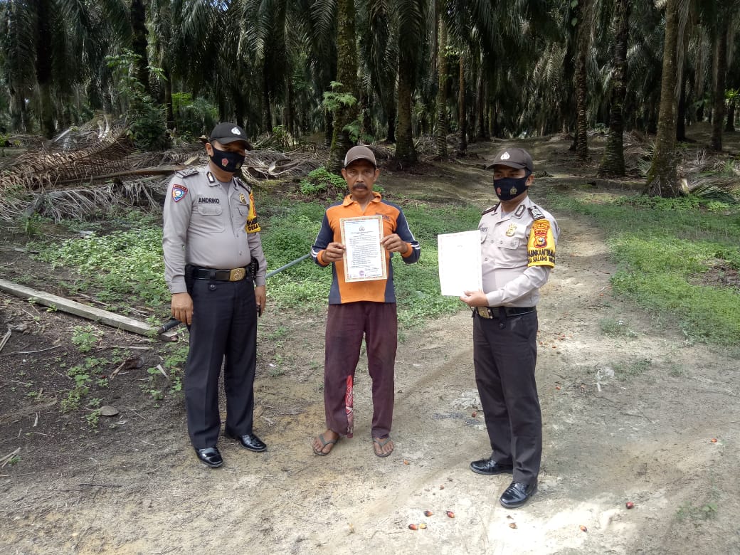 Polsek Pangkalan Kuras Patroli Karhutla dan Sosialisasikan Instruksi Polda Riau