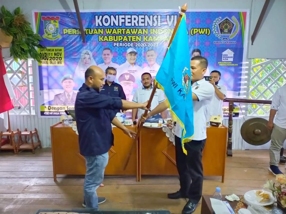 Konferkab ke-VI PWI Kampar, Akhir Yani Kembali Terpilih Secara Aklamasi