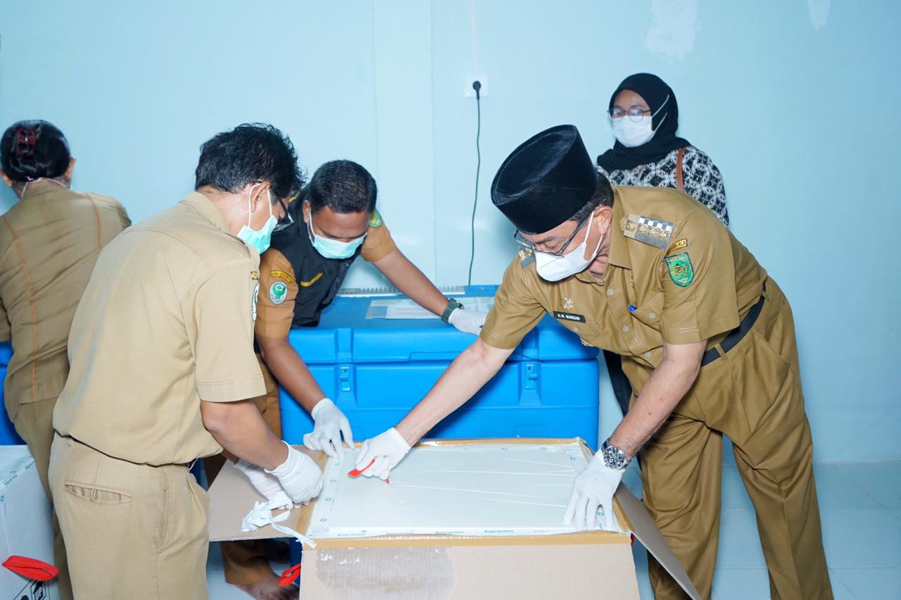 Inhil Terima 5440 Vaksin, Bupati HM Wardan Tunggu Petunjuk Dinkes & BPOM Riau