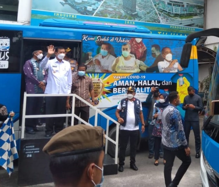 Percepatan Penanganan Covid-19, Pemko Pekanbaru Luncurkan Mobil Vaksin Keliling