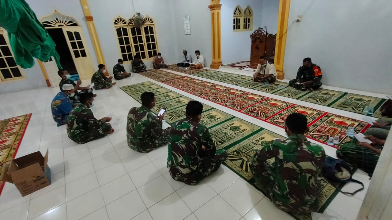 Bentuk Rasa Syukur, Satgas TMMD Melaksanakan Yasinan Bersama Warga