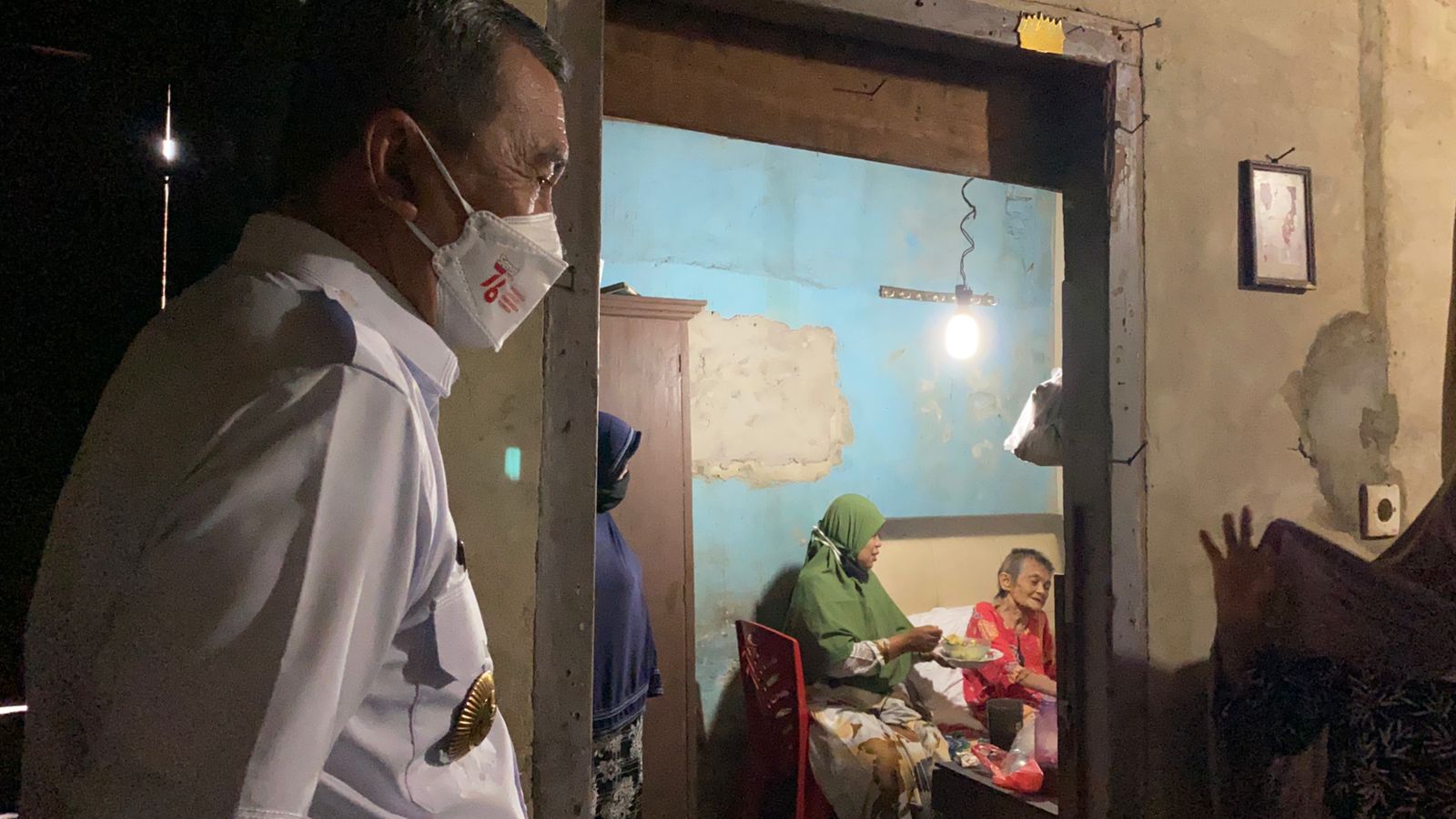Gubri Bawa Dokter Temui Lansia di Gubuk Kecil Sukajadi Pekanbaru