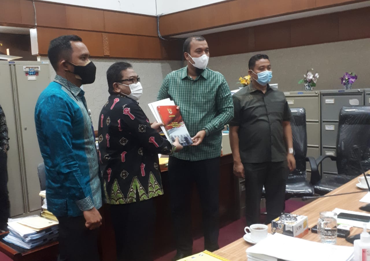 DPRD Riau Umumkan 15 Nama Calon Komisioner KI dan 21 Calon KPI