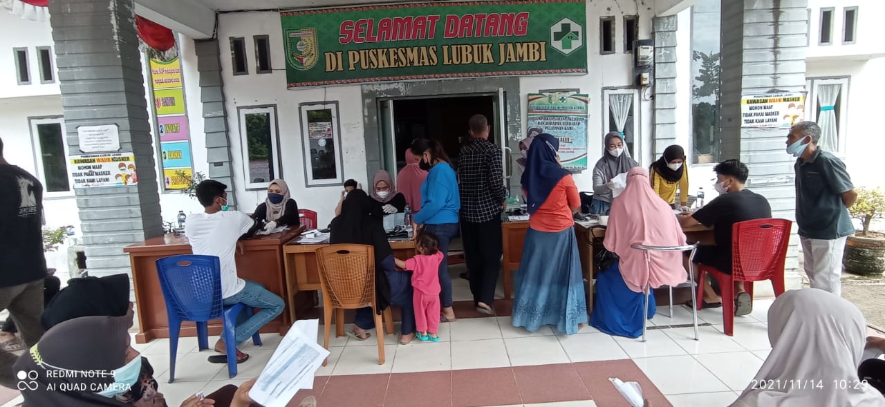 UPTD Kesehatan Puskesmas Lubuk Jambi Laksanakan Vaksinasi  Sinovac Dosis Satu