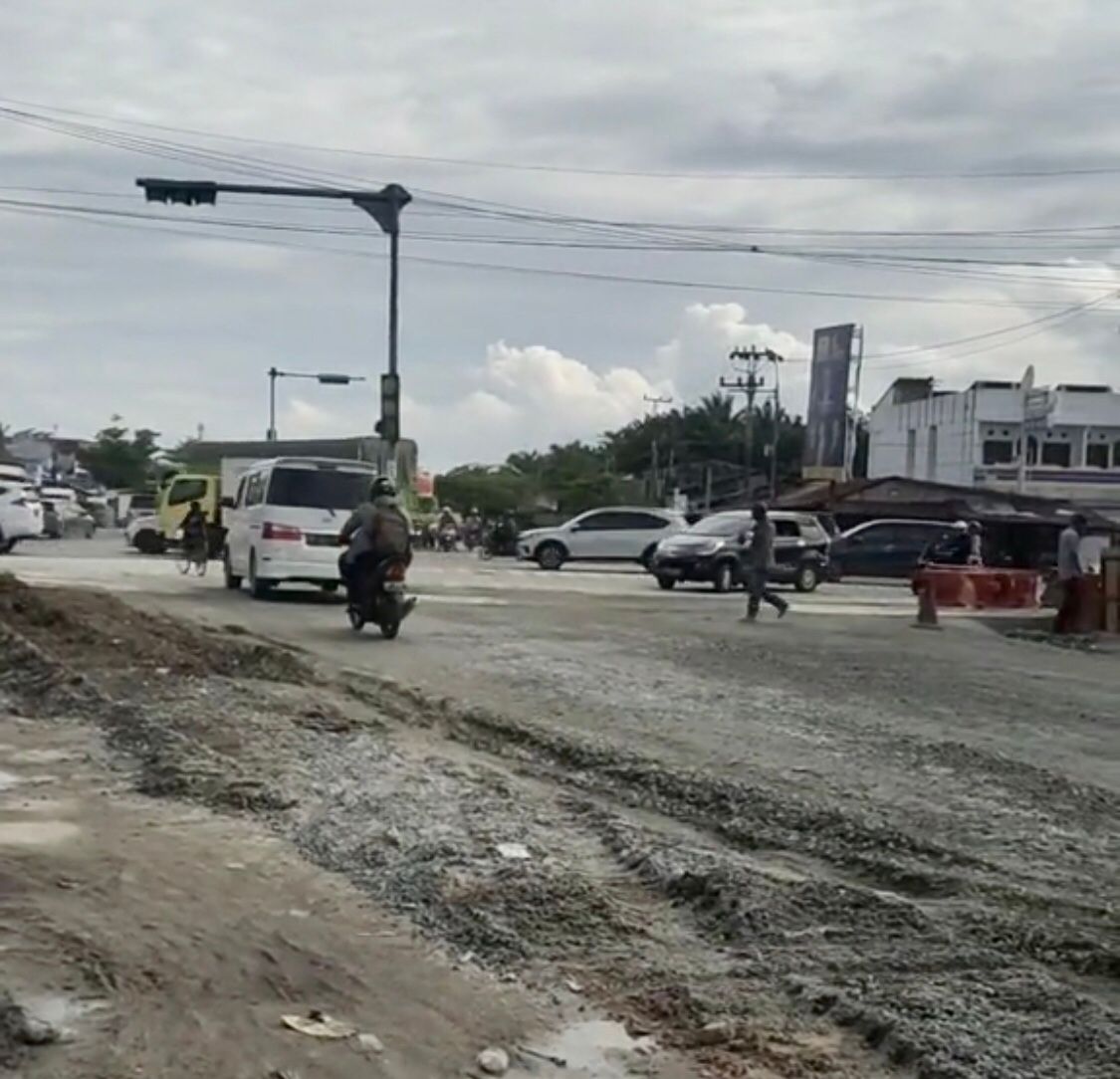Proyek Box Culvert Simpang Garuda Sakti Selesai,  Kendaraan Warga Masih Harus Putar Balik