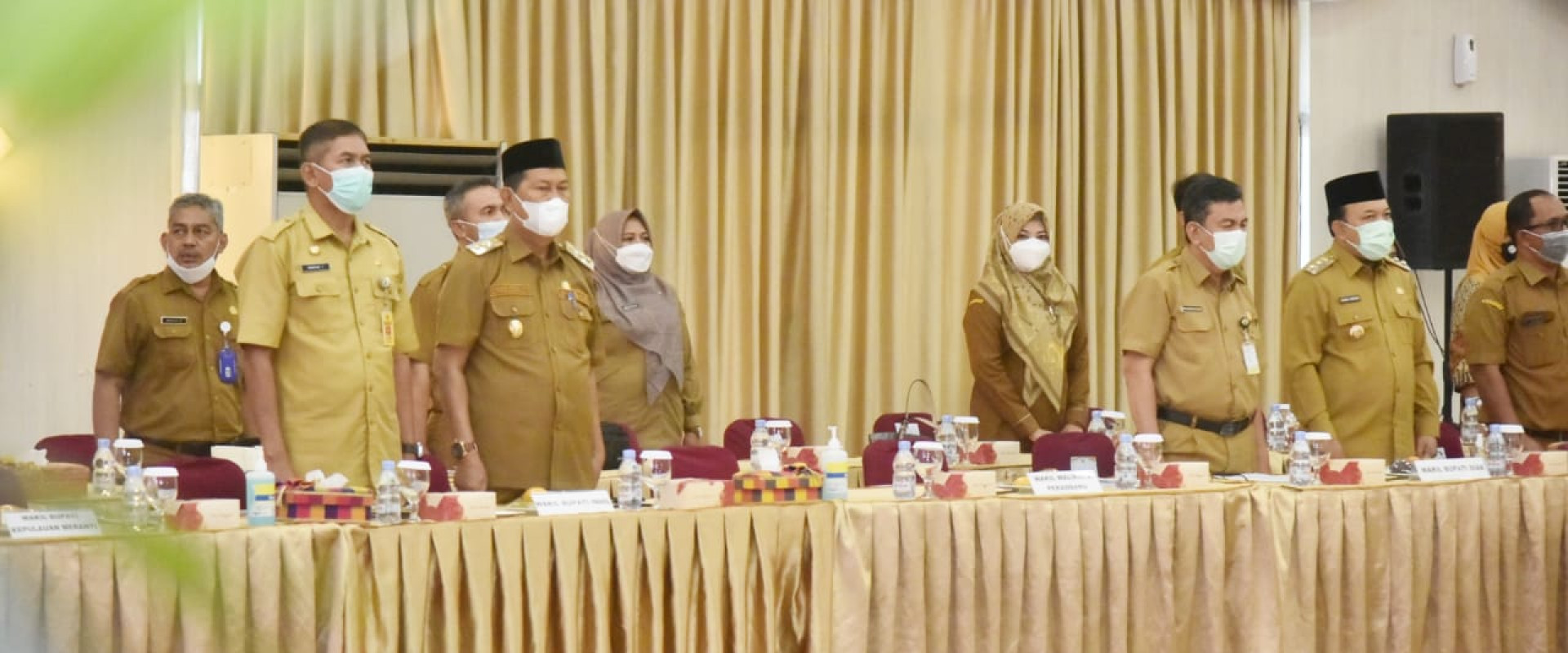 Wabup Inhil Ikuti Rakoor Penanggulangan Kemiskinan Provinsi Riau TH 2021