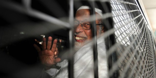 Pembebasan Ustaz Abu Bakar Baâ€™asyir Awalnya Begini, Akhirnya Begitu