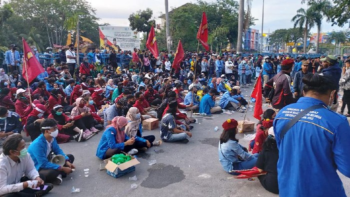 Batal Hari Ini, Unjuk Rasa Tolak UU Ciptaker Digelar Besok di Dua Lokasi