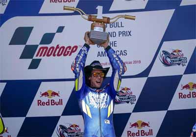 Suzuki Antarkan Alex Rins Raih Kemenangan Podium 1 dengan Sempurna