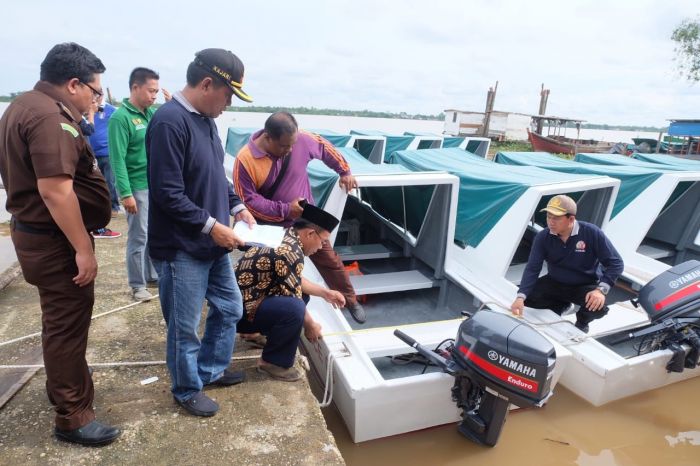 Puskemas Pembantu di Inhil Dapat Bantuan Ambulance Air