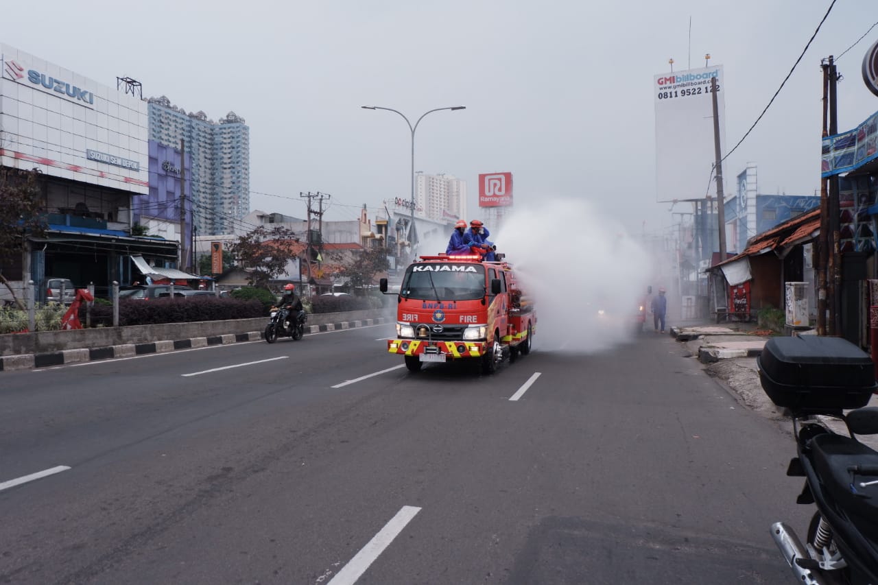  Guru Besar UGM: Penyemprotan Disinfektan Berlebihan Bisa Bunuh Bakteri Baik 