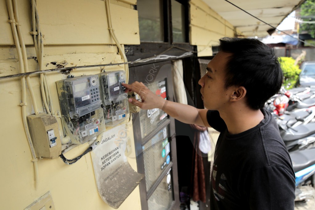 Tarif Listrik Tak Naik Tahun 2021