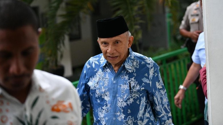 Kasus Dugaan Makar, Amien Rais Bawa Bukti Pemeriksaan