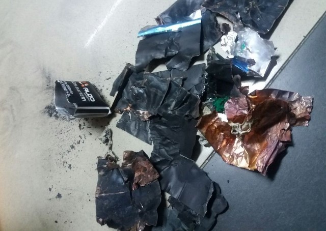 Ponsel Meledak Di Charge, Pegawai Pemprov Riau Dilarikan Ke RS 