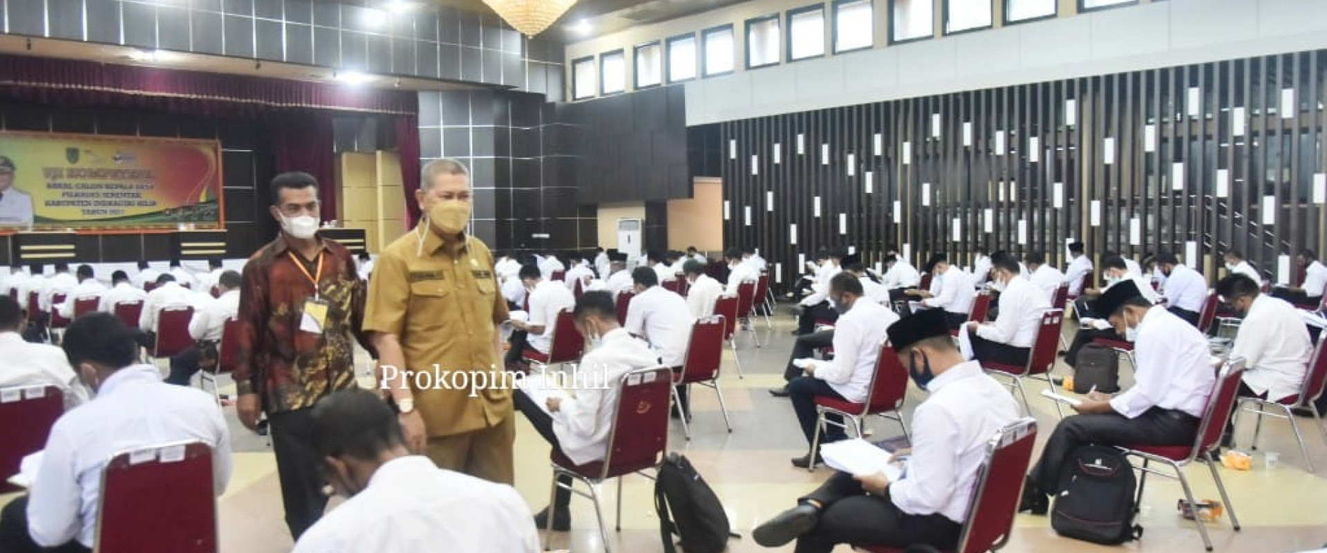 Bupati dan Wabup Inhil Tinjau Langsung Pelaksanaan Uji Kompetensi Calon Kepala Desa