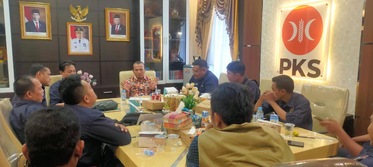 PWI Pokja Pekanbaru Silaturahmi Bersama Ketua DPRD Pekanbaru