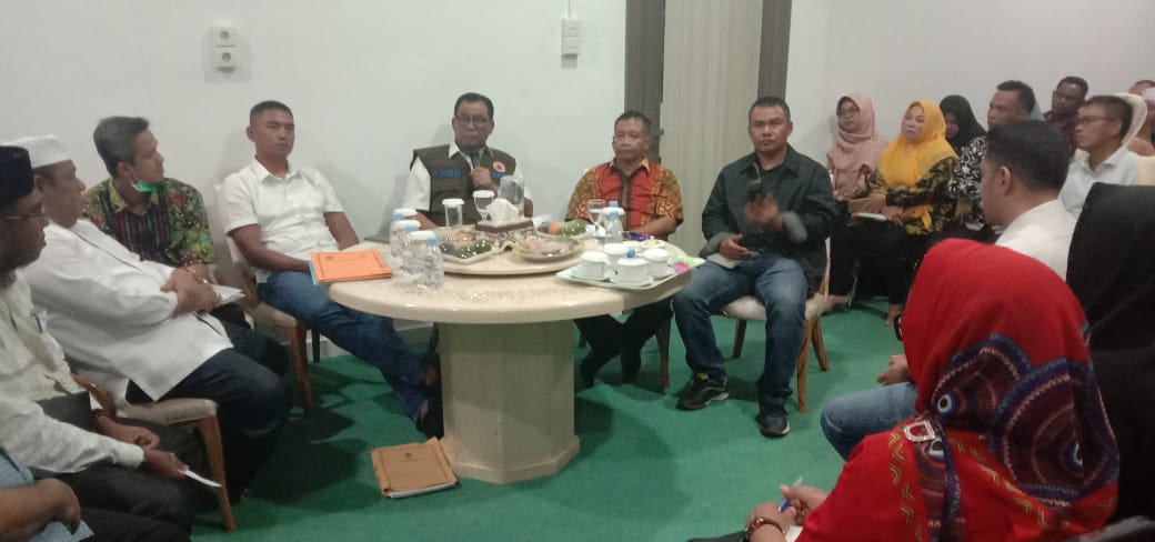 Soal Cheng Beng dan Bakar Tongkang, Bupati Rohil Sebut Tunda Menjadi Opsi Terbaik