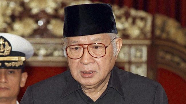 PDIP sebut Soeharto Guru Korupsi, Setuju ?