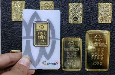 Harga Emas Turun Rp9.000 Dibanderol Rp922.000/Gram