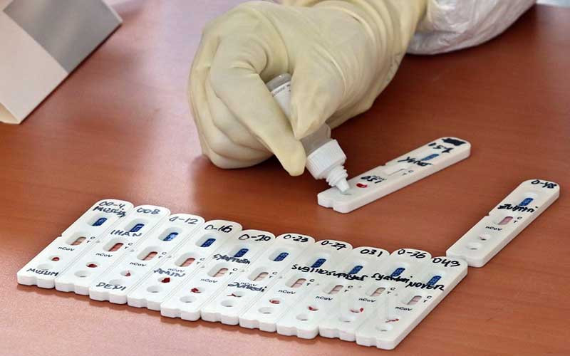 12 Warga Marpoyan Damai Jalani Tes Swap