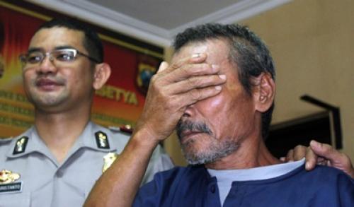 Kesepian, Kakek Bejat Cabuli Cucu Berulang Kali