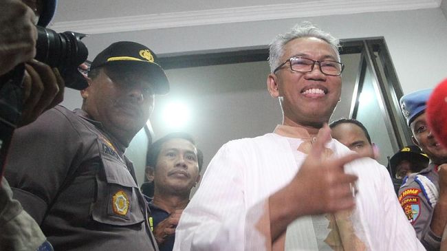 Buni Yani Bebas dari LP Gunungsindur