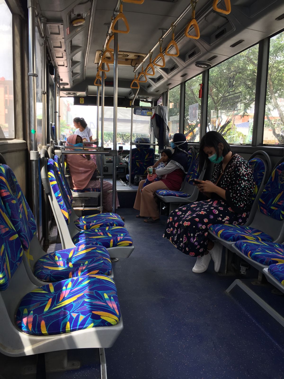 Jelajahi Sudut Kota dengan Bus TMP, Lebih Nyaman dan Irit Ongkos